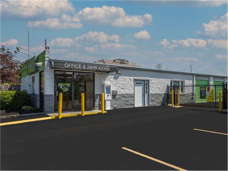 5×5 Self Storage Unit in Hilliard, OH 3450 Parkway Ln Hilliard, Ohio