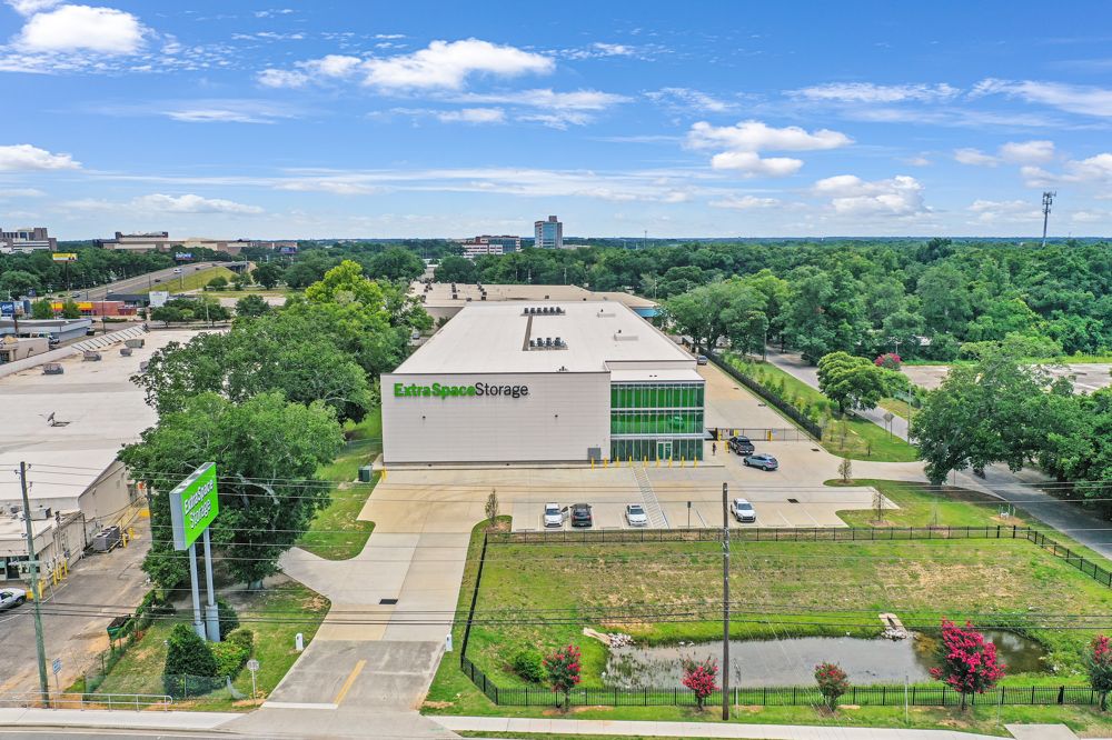 Extra Space Storage  5060 N Palafox St in Pensacola, FL