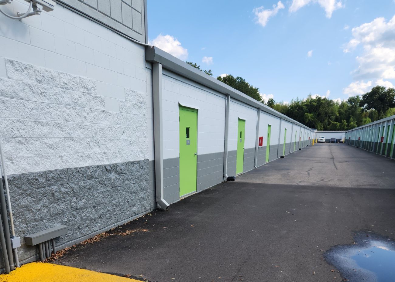 Extra Space Storage  517 Volvo Pkwy in Chesapeake, VA