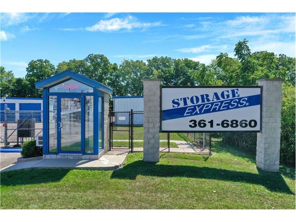 Extra Space Storage facility at 1720 S US Highway 231 - Crawfordsville, IN