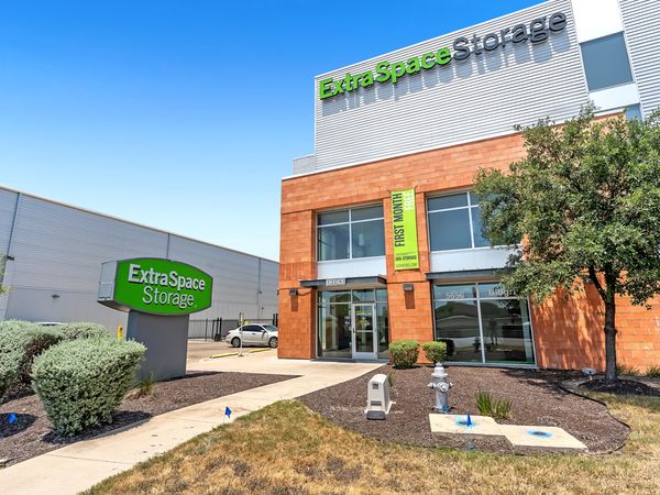 Extra Space Storage facility at 5656 N Interstate 35 - Austin, TX