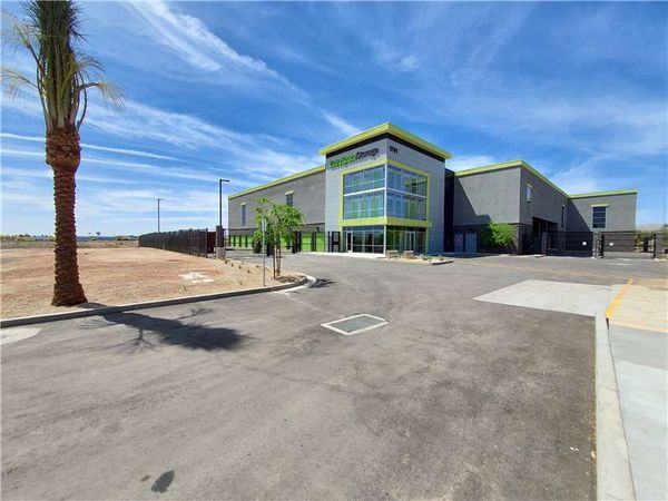 Extra Space Storage facility at 1791 W Greentree Dr - Tempe, AZ