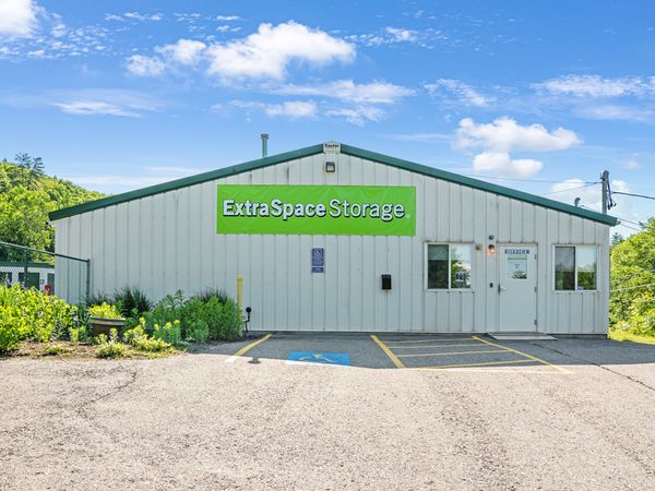 Extra Space Storage facility at 736 Monadnock Hwy - Swanzey, NH