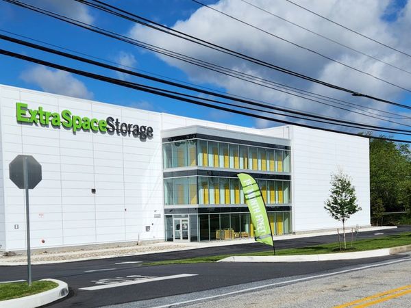 Extra Space Storage facility at 958 Peiffers Ln - Harrisburg, PA