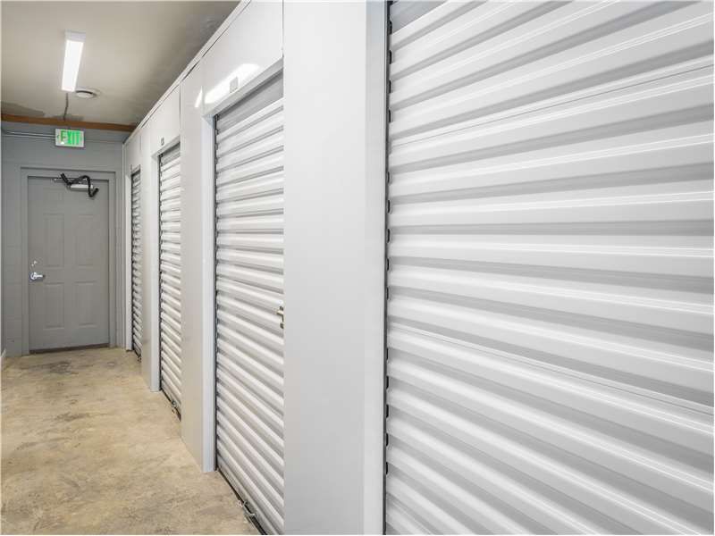 Extra Space Storage  7679 Mentor Ave in Mentor, OH