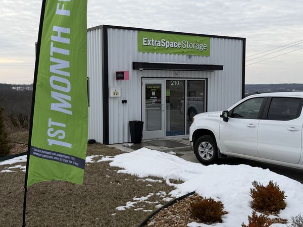 Extra Space Storage facility at 210 Wittenborn Dr - Union, MO