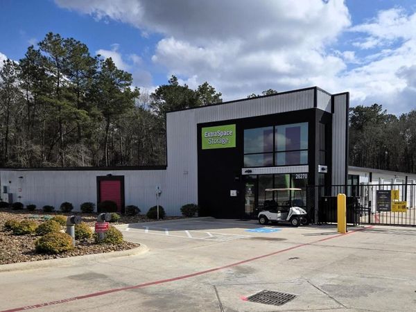 Extra Space Storage facility at 26270 FM 1485 Rd - New Caney, TX