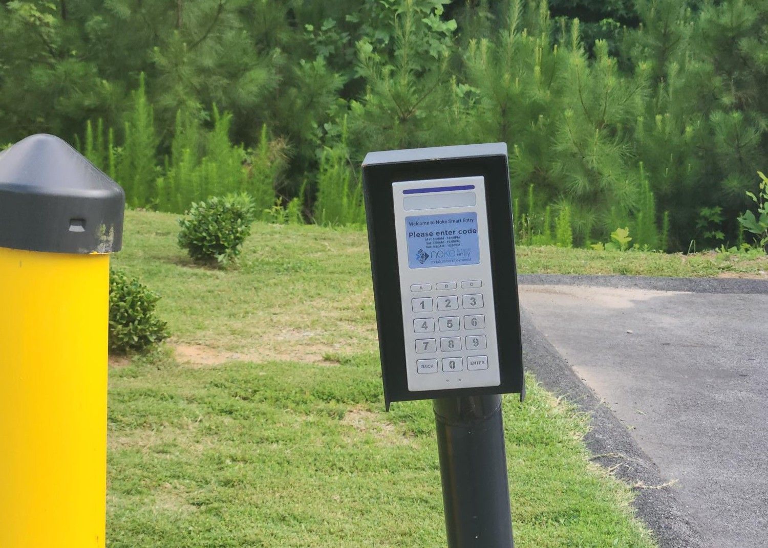 Extra Space Storage  7700 Jonesboro Rd in Jonesboro, GA