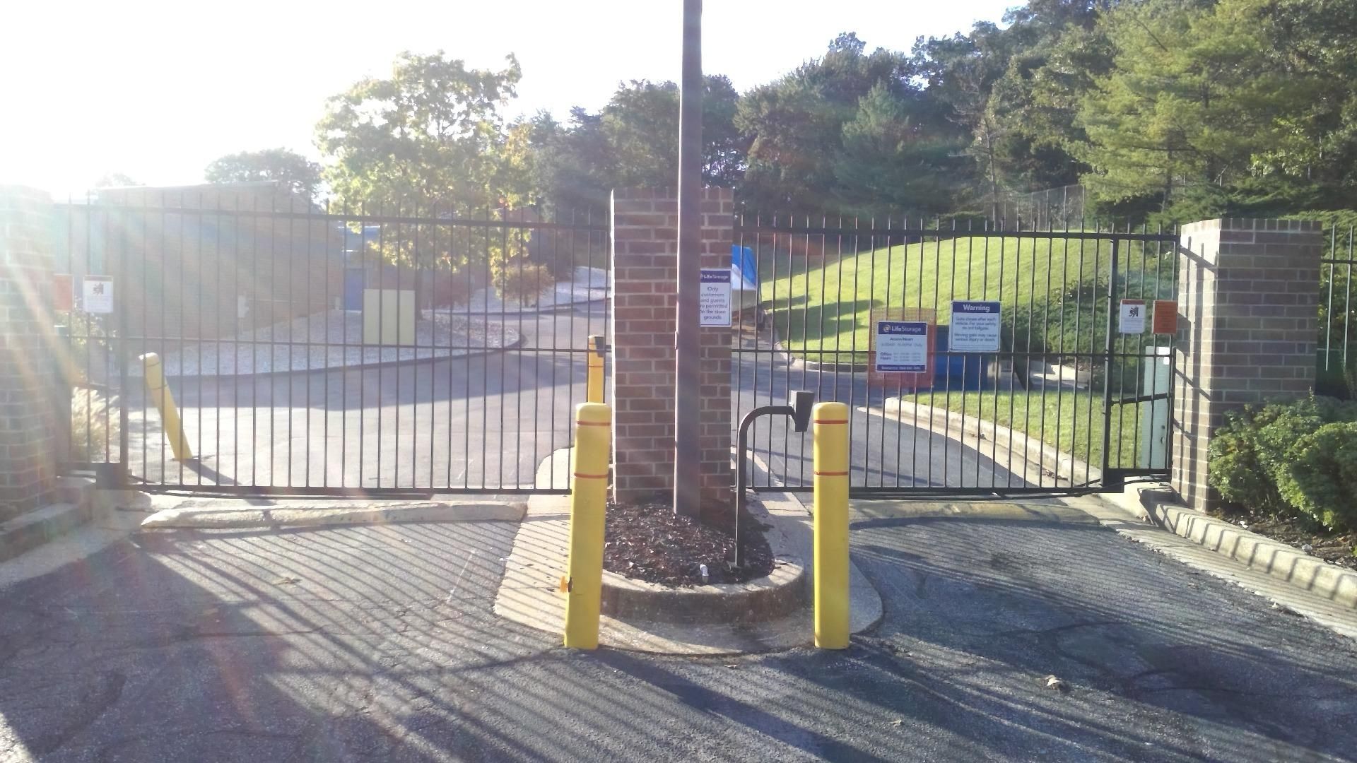 5×10 Self Storage Unit in Rosedale, MD 25 Fontana Ln Rosedale, Maryland 2