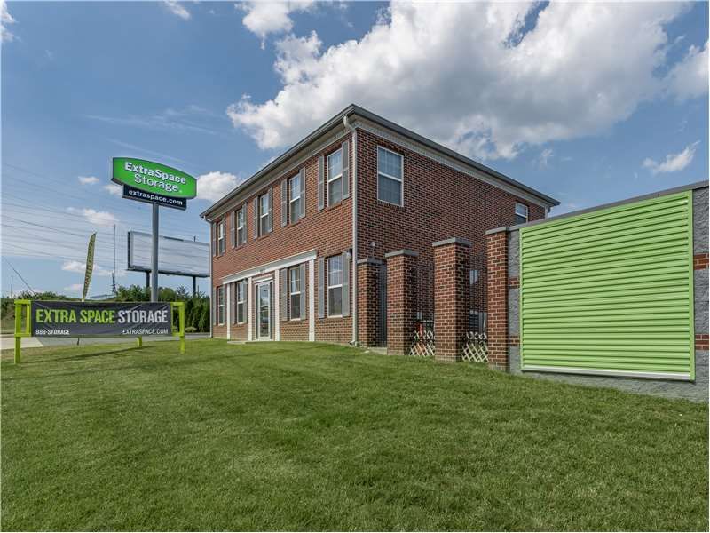 5×5 Self Storage Unit in Baltimore, MD 5910 Moravia Rd Baltimore, Maryland