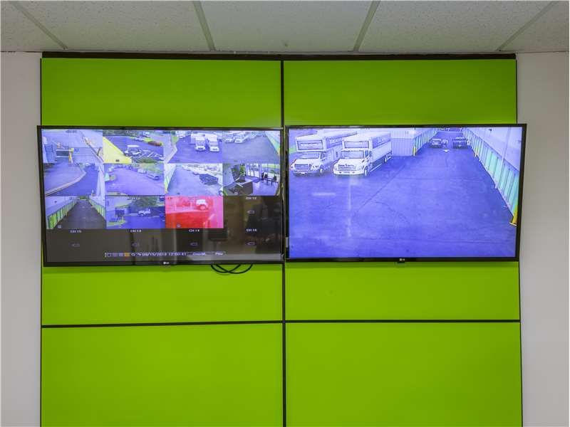 Extra Space Storage  10490 Colonel Ct in Manassas, VA