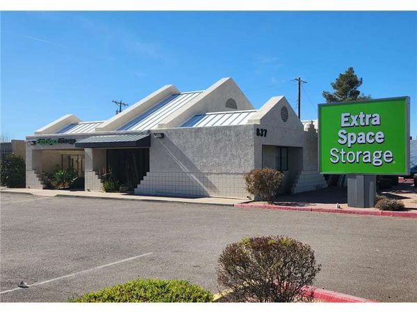 Extra Space Storage facility at 837 E Broadway Rd - Mesa, AZ