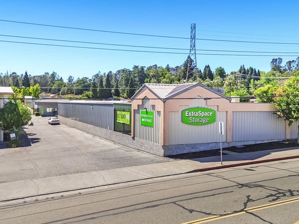 Extra Space Storage facility at 391 Nevada St - Auburn, CA