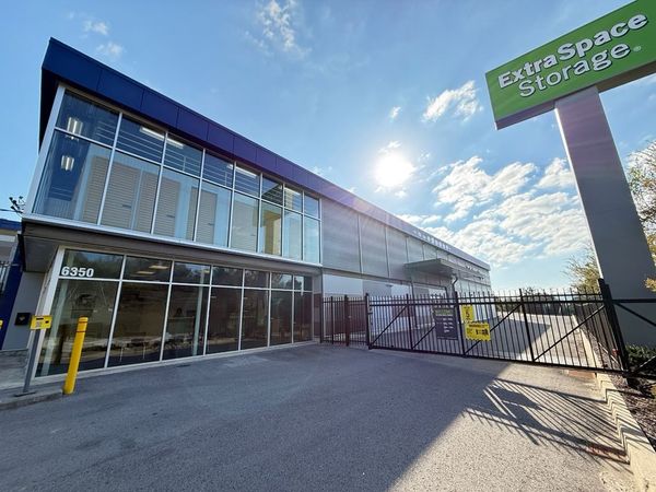 Extra Space Storage facility at 6350 Nolensville Pike - Nashville, TN