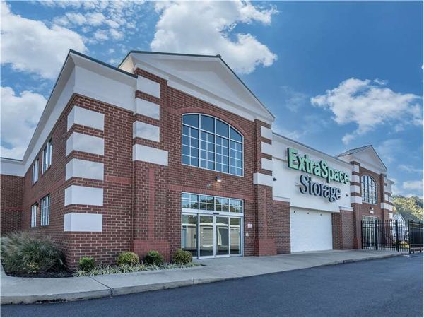 Extra Space Storage facility at 451 Merrimac Trl - Williamsburg, VA