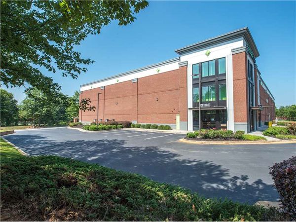 Extra Space Storage facility at 1897 W Oak Pkwy - Marietta, GA