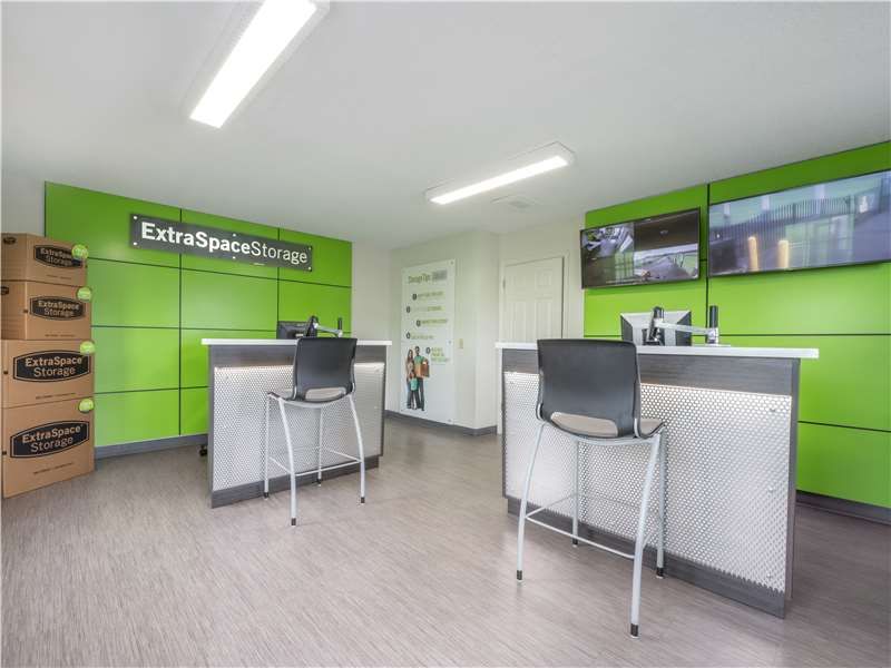 20×10 Parking Lot in Memphis, TN 7301 Winchester Rd Memphis, Tennessee 3