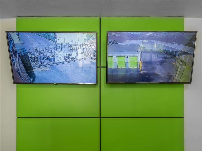 Extra Space Storage  3175 N Germantown Rd in Memphis, TN