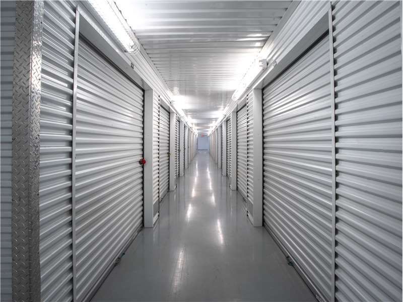 Extra Space Storage  5236 East Fwy in Baytown, TX