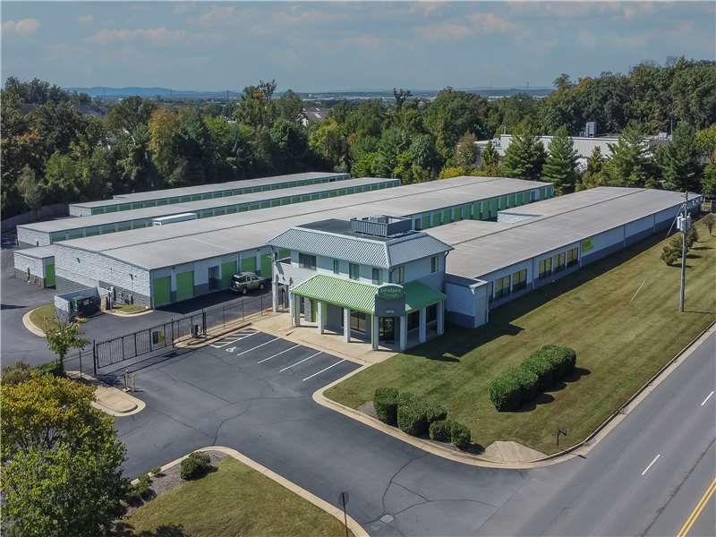 Extra Space Storage  45925 Woodland Rd in Sterling, VA