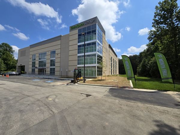 Extra Space Storage facility at 7205 Oakland Mills Rd - Columbia, MD