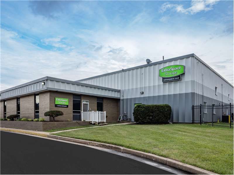 Extra Space Storage  1 Beaver Ct in Cockeysville, MD