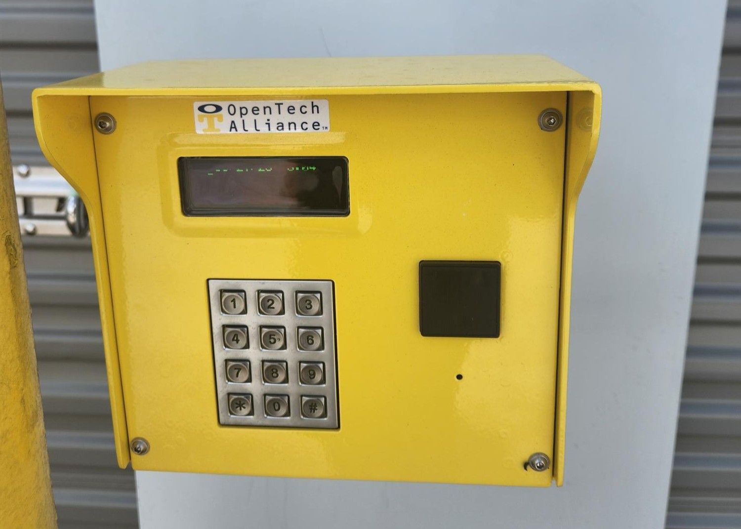 Extra Space Storage  12280 E Colonial Dr in Orlando, FL