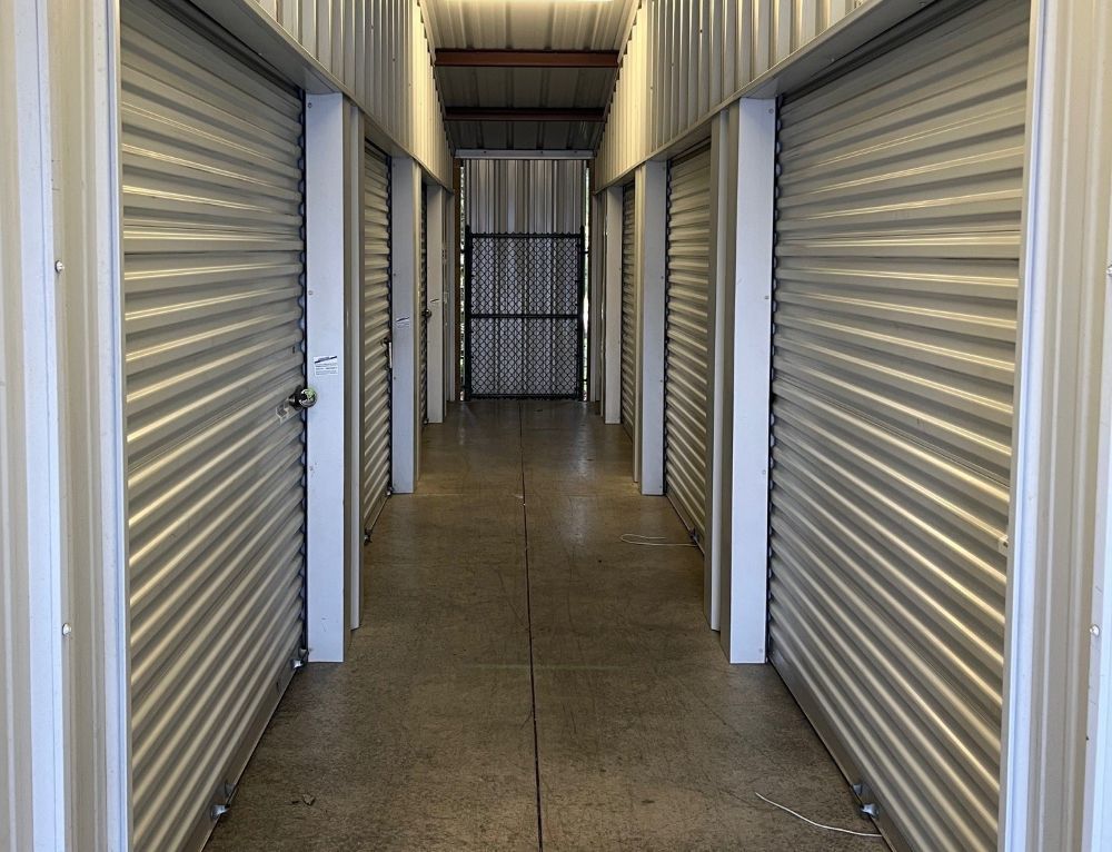 Extra Space Storage  5621 Chatterton Rd in Columbus, OH