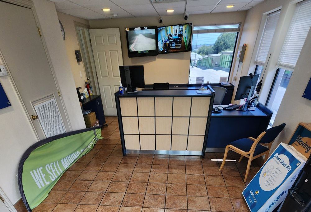 20×10 Self Storage Unit in San Antonio, TX 10260 Marbach Rd San Antonio, Texas 3