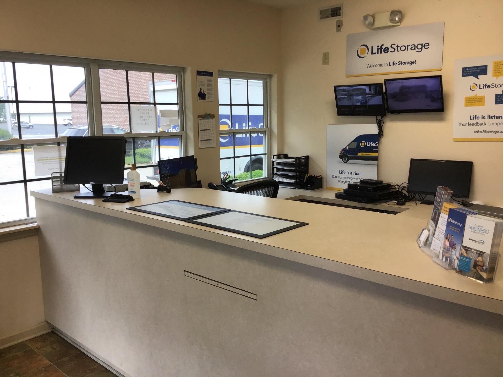 10×5 Self Storage Unit in Columbus, OH 4735 Evanswood Dr Columbus, Ohio 3