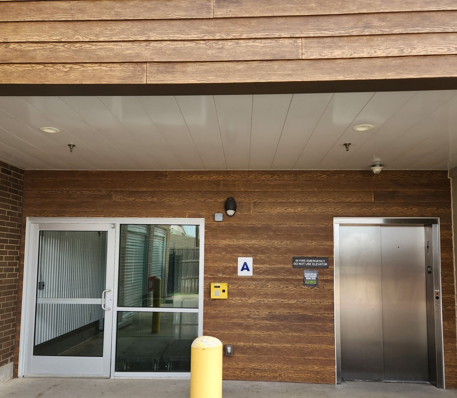 5×5 Self Storage Unit in Garland, TX 3341 W Campbell Rd Garland, Texas 2