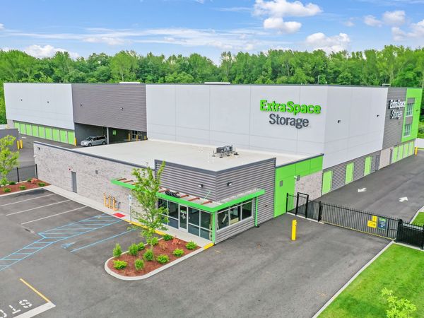 Extra Space Storage facility at 1191 Route 130 - Robbinsville, NJ