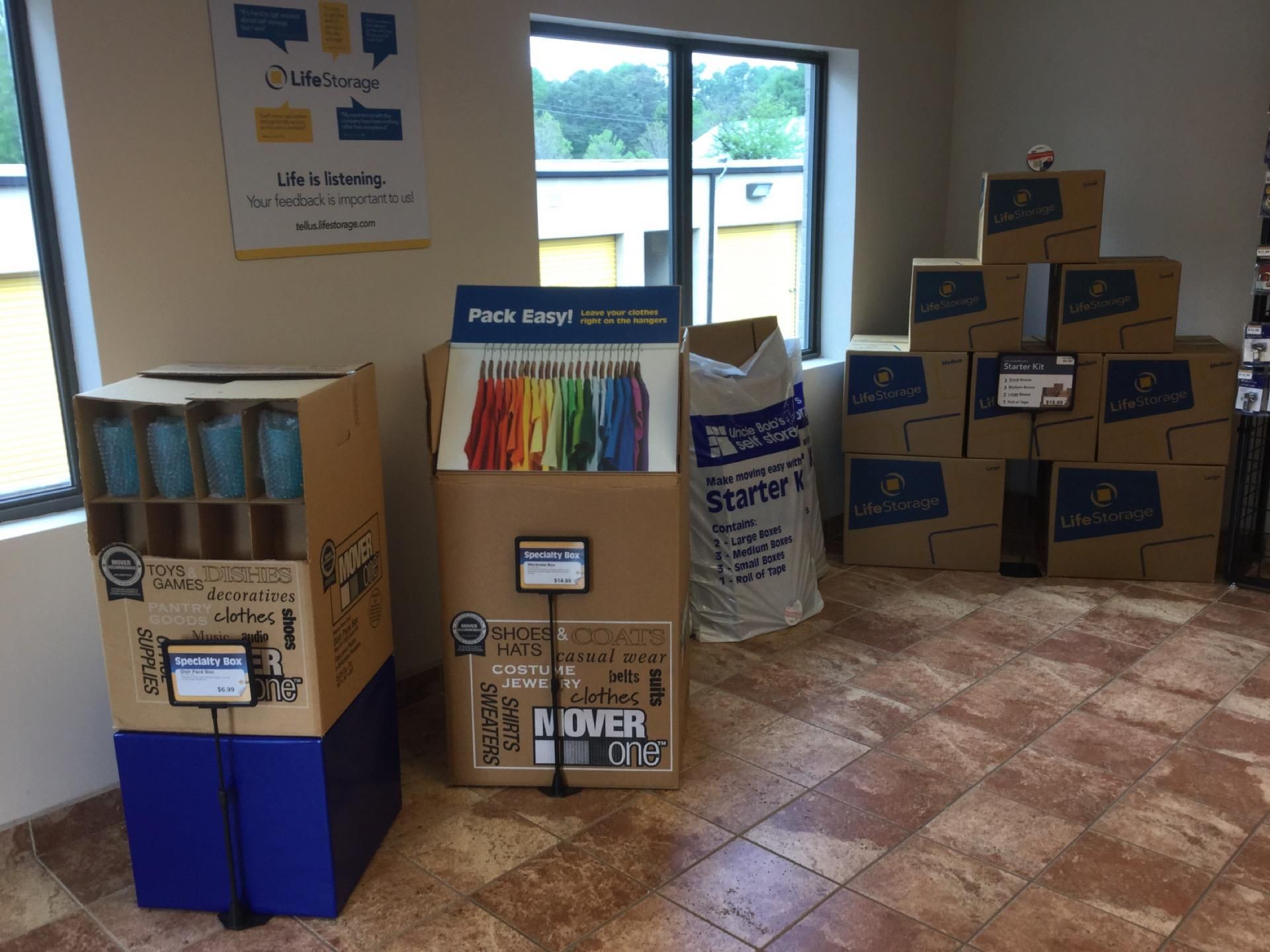 Extra Space Storage  720 Veterans Memorial Hwy SW in Mableton, GA