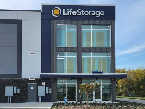 Life Storage facility on 12812 Cullen Blvd - Houston, TX