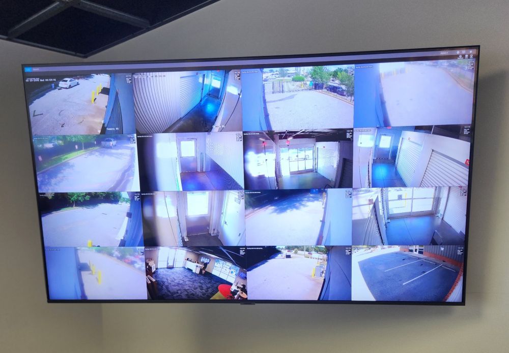 Extra Space Storage  1320 S Pleasantburg Dr in Greenville, SC