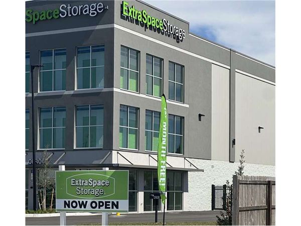 Extra Space Storage facility at 4291 Wallace Rd - Lakeland, FL