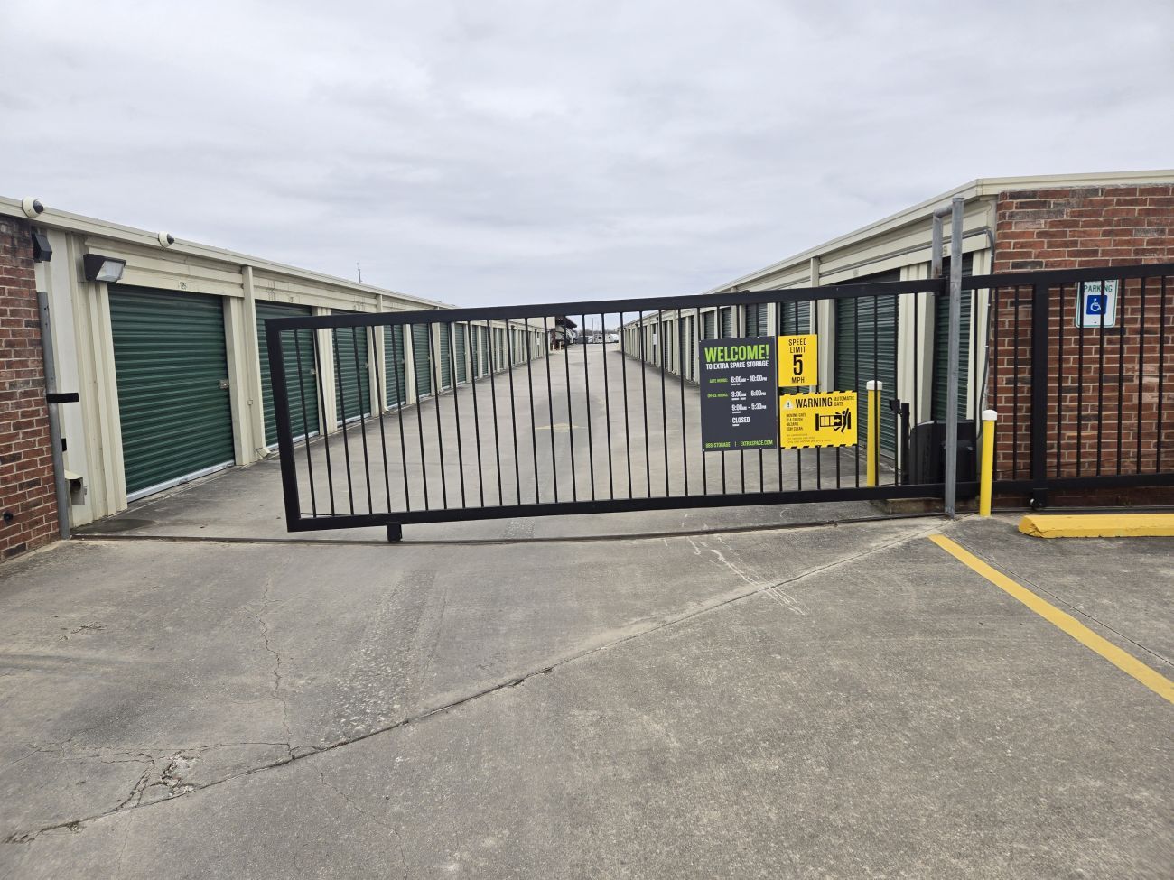 26×10 Parking Lot in Schertz, TX 200 Roy Richard Dr Schertz, Texas 2