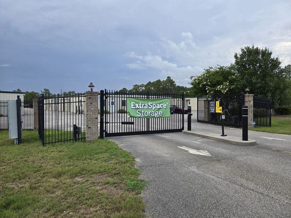 Extra Space Storage facility at 6588 Water Tower Rd - Longs, SC