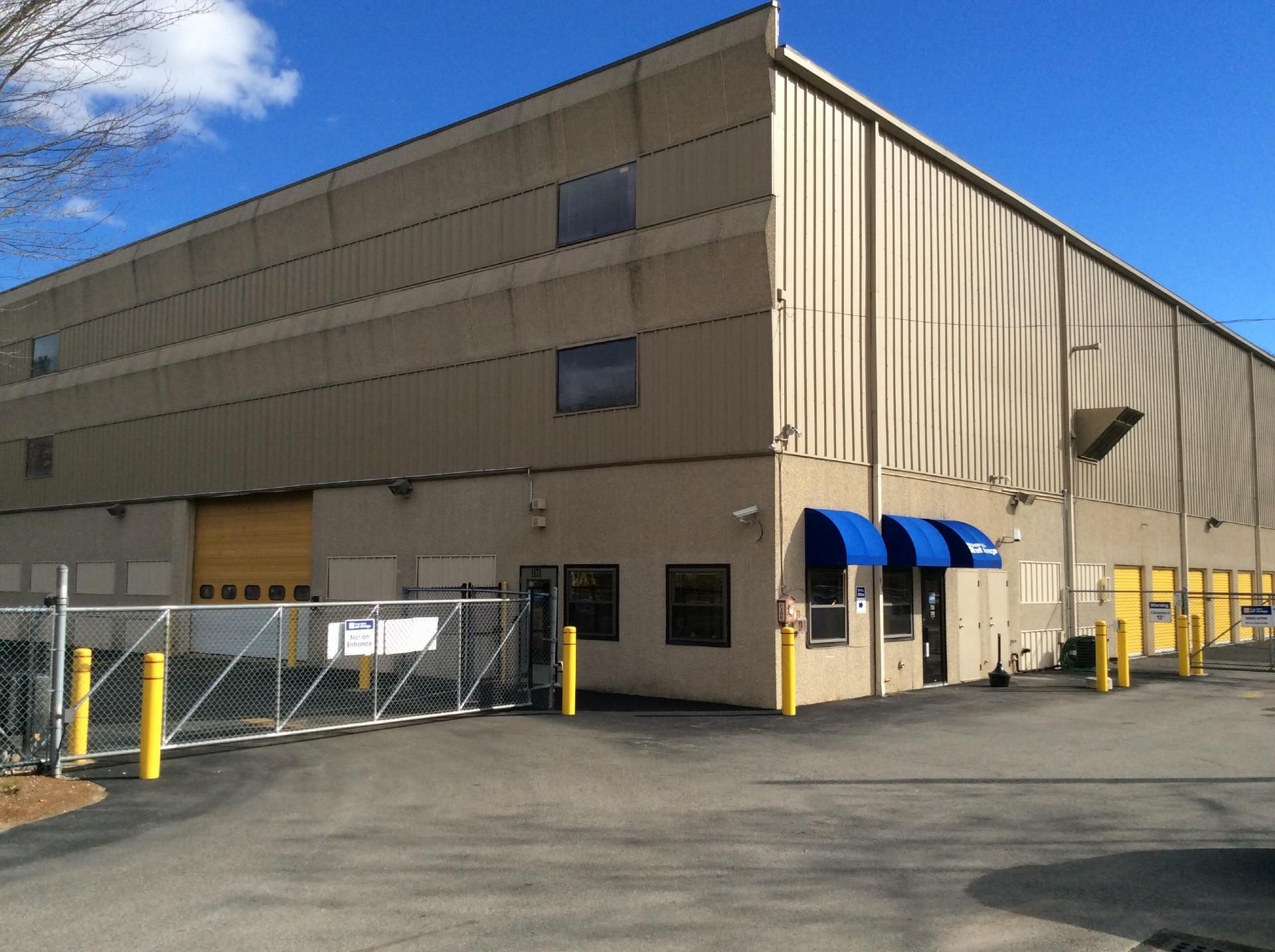 5×5 Self Storage Unit in North Andover, MA 1171 Turnpike St North Andover, Massachusetts