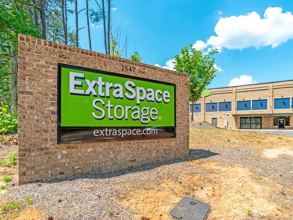 Extra Space Storage facility at 1547 Univeter Rd - Canton, GA