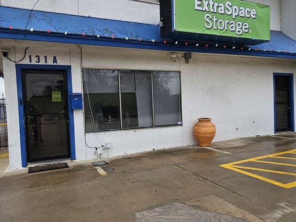 Extra Space Storage facility at 131 Longhorn Rd - Fort Worth, TX