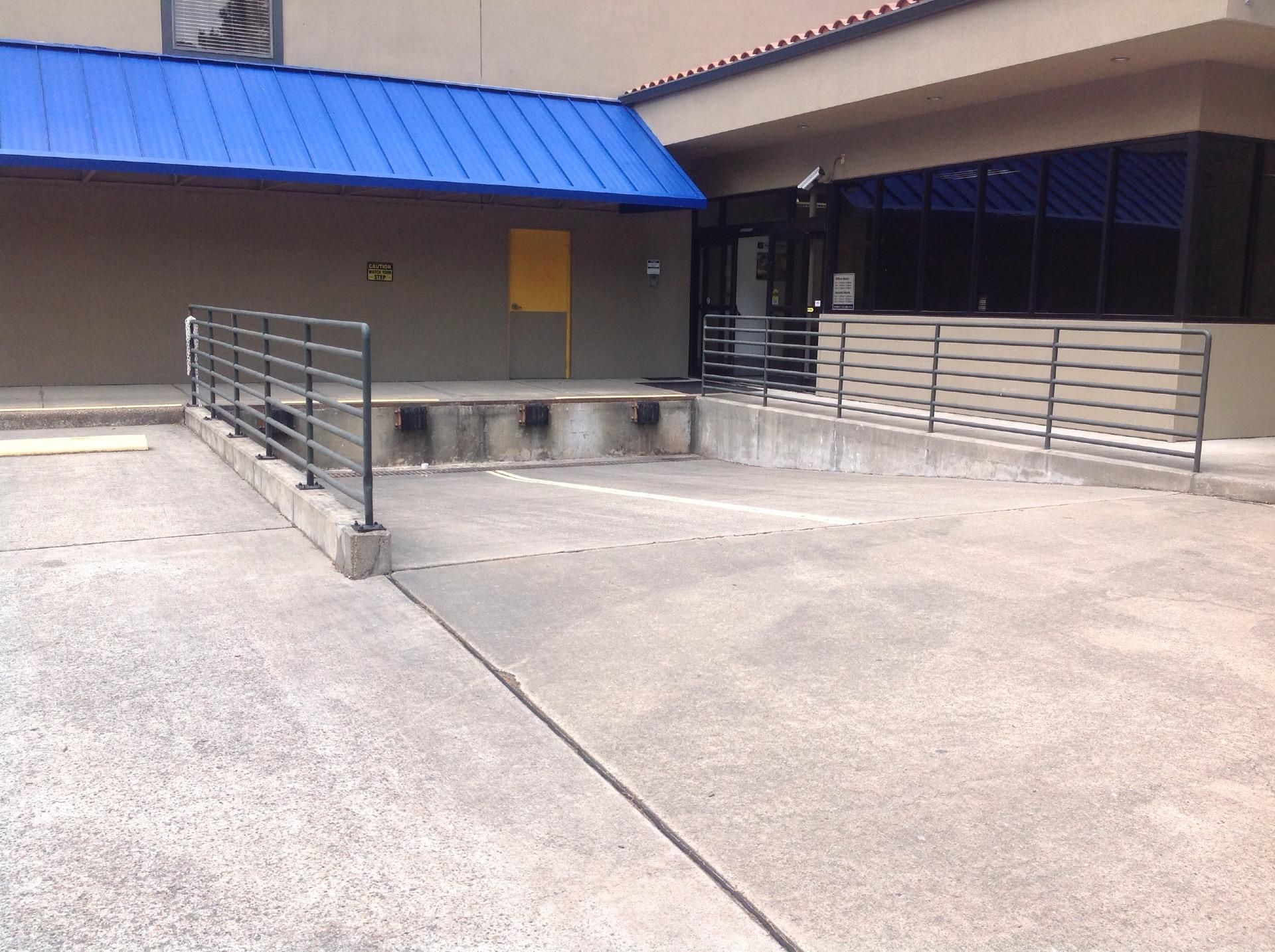 5×5 Self Storage Unit in The Woodlands, TX 4455 Panther Creek Pne The Woodlands, Texas 2