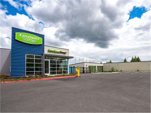 Extra Space Storage facility at 106 NW 139th St - Vancouver, WA