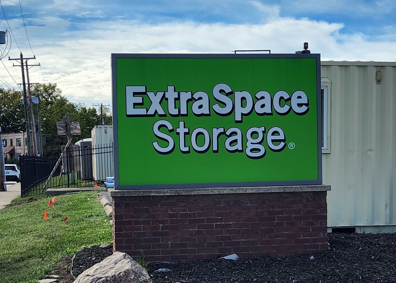 10×20 Parking Lot & Garage in Cincinnati, OH