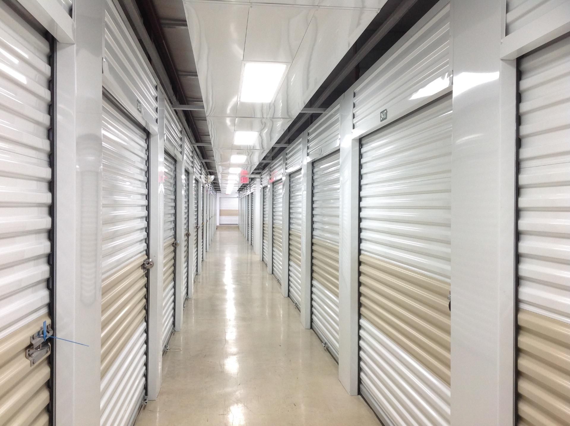 Extra Space Storage  23860 US-281 N in San Antonio, TX