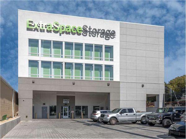 Extra Space Storage facility at 1240 Mt Olivet Rd NE - Washington, DC