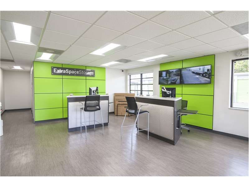 4×4 Self Storage Unit in Miami, FL 20240 NW 2nd Ave Miami, Florida 3