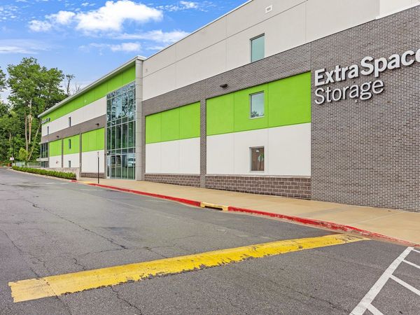 Extra Space Storage facility at 11953 Reisterstown Rd - Reisterstown, MD