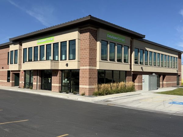 Extra Space Storage facility at 2196 W 1800 N - Clinton, UT