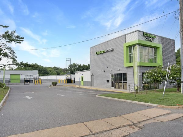 Extra Space Storage facility at 5050 Midlothian Tpke - Richmond, VA